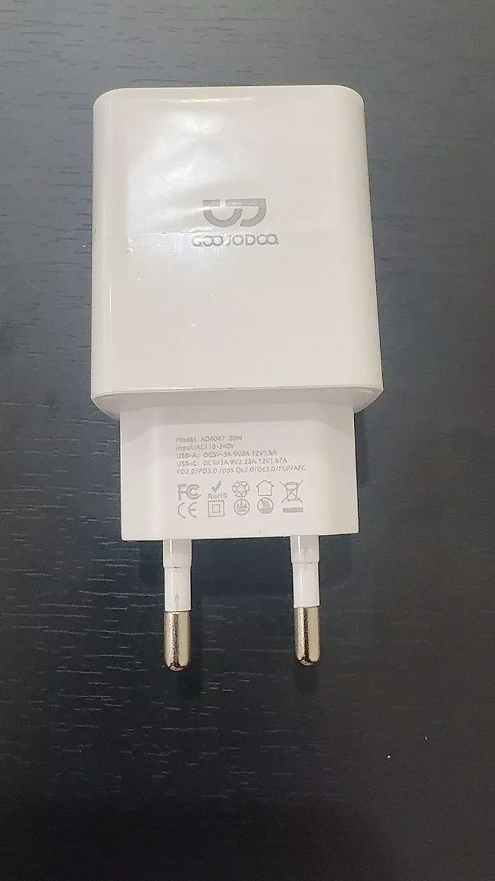 Thiết kế nhỏ gọn của sạc