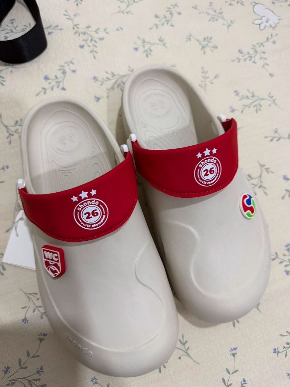 Dép sục Shondo Suke Clog Champion