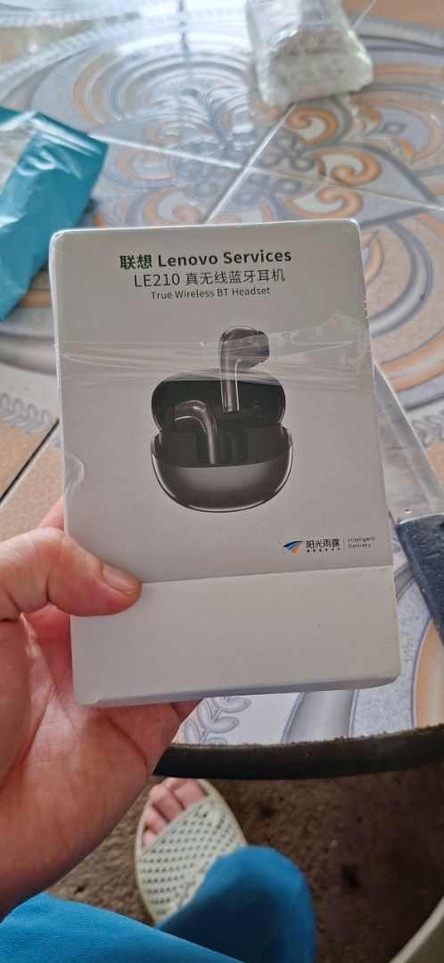 Tai nghe không dây Lenovo LP2 Pro