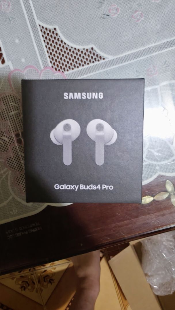 Hộp sạc Samsung Galaxy Buds4 Pro