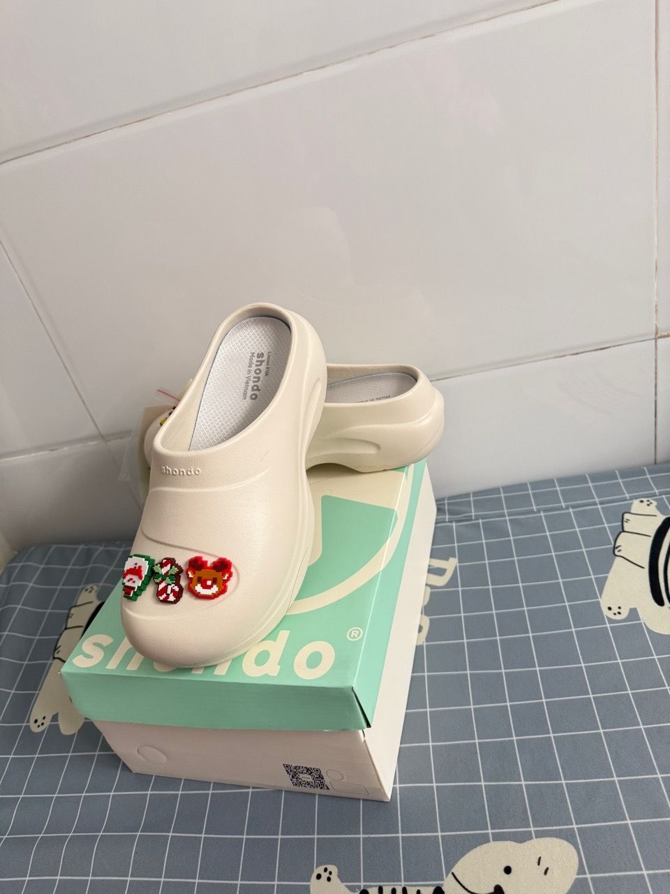 Form dép sục nữ Shondo
