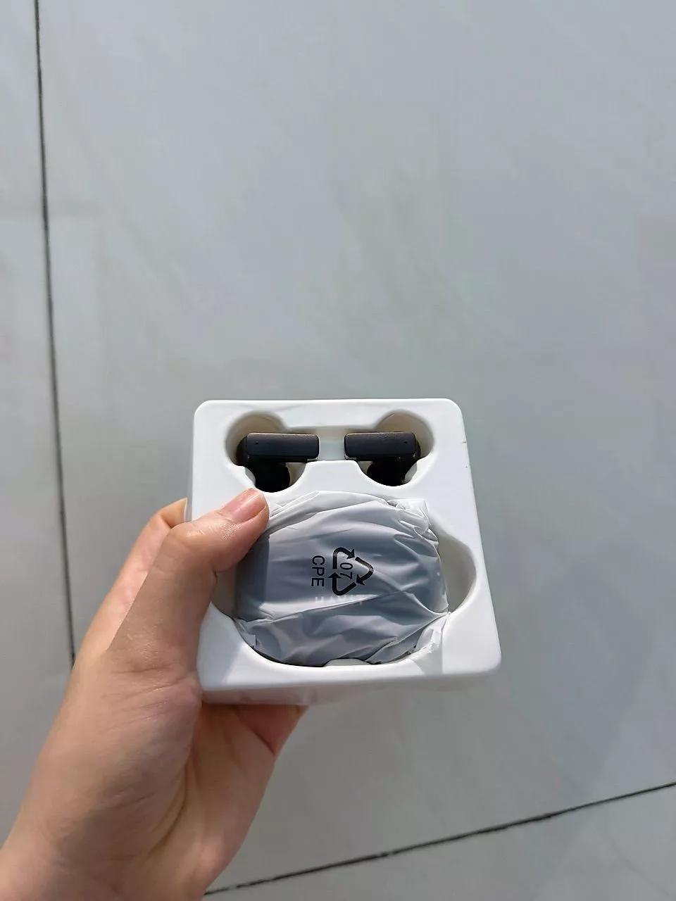 Tai nghe HAVIT TW907 SE nhìn cận cảnh