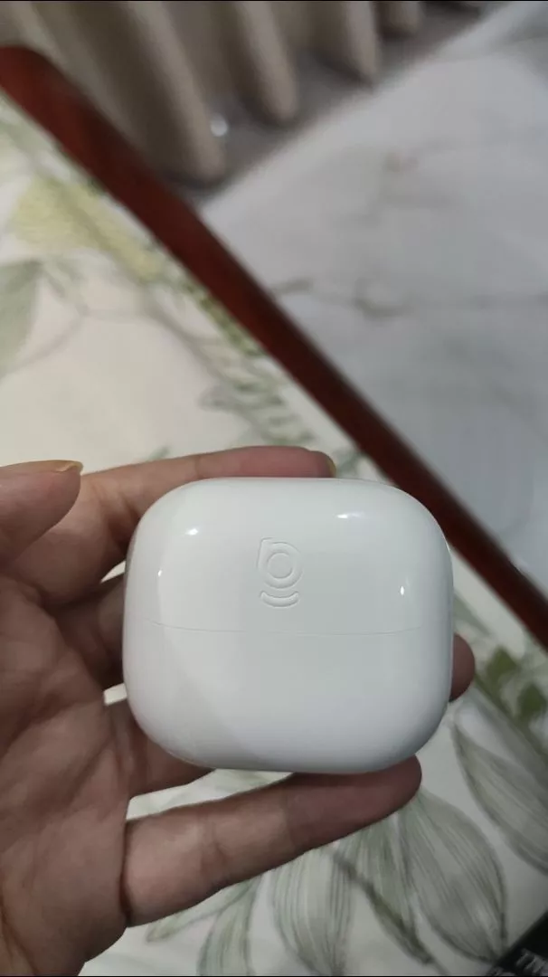 Hộp sạc tai nghe Baseus