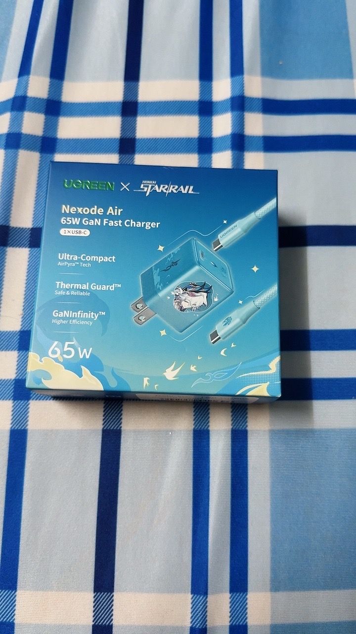 Phích cắm gập Ugreen