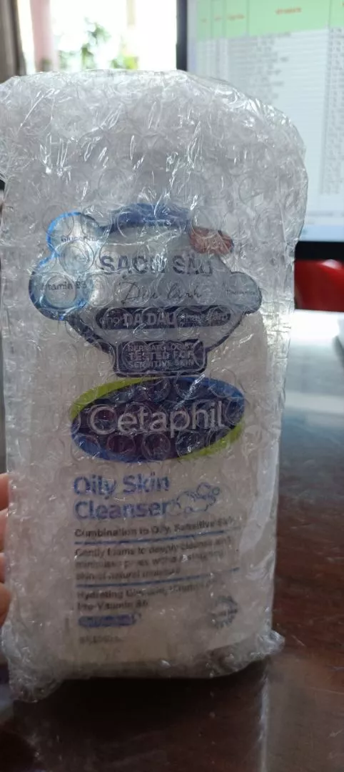 Hướng dẫn sử dụng sữa rửa mặt Cetaphil Oily Skin Cleanser