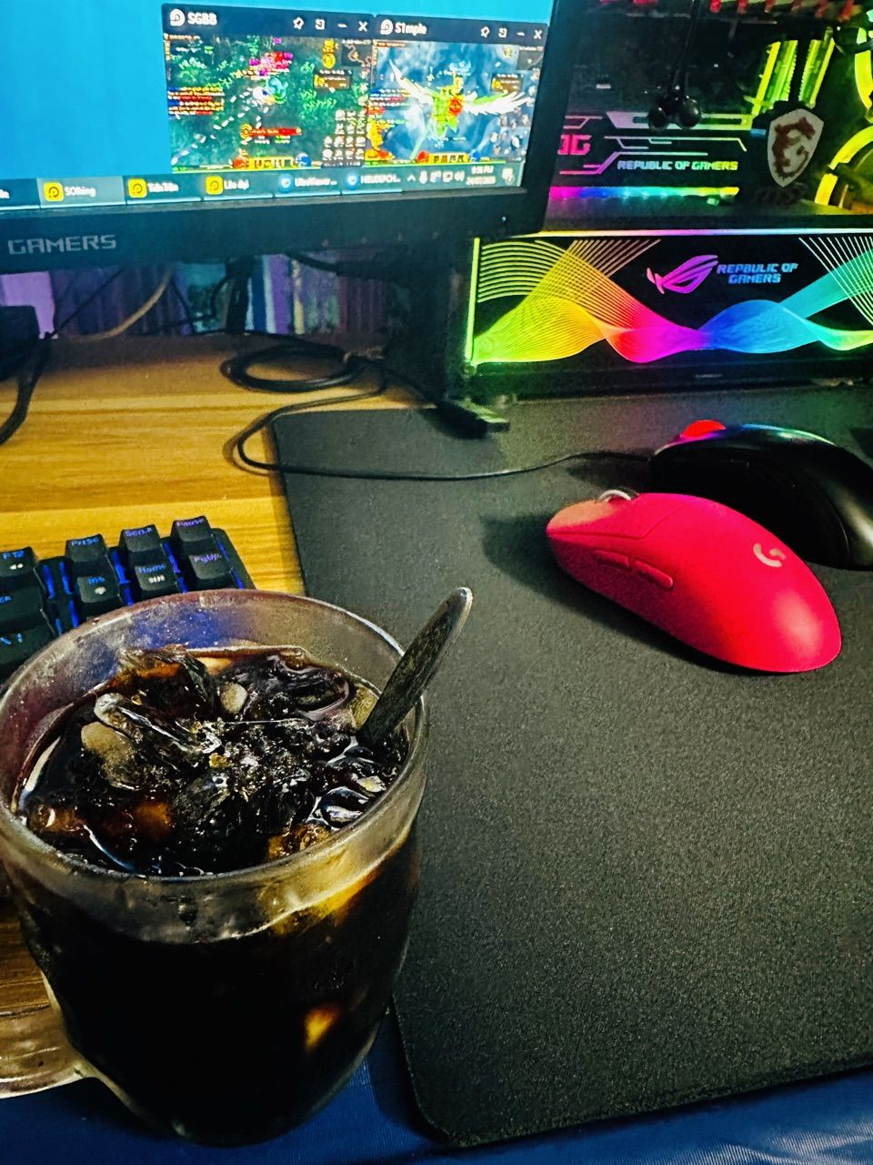 Đế cao su Logitech G740