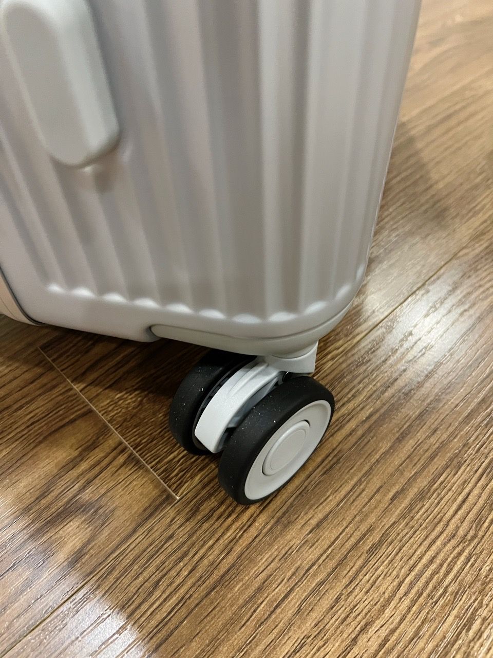 Vali Xiaomi dùng khi di chuyển