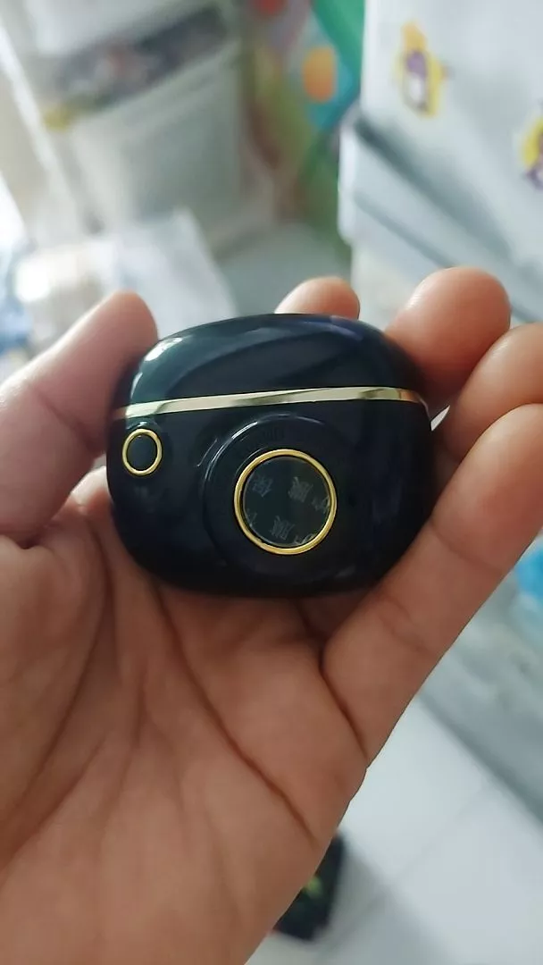 Chi tiết tai nghe TWS