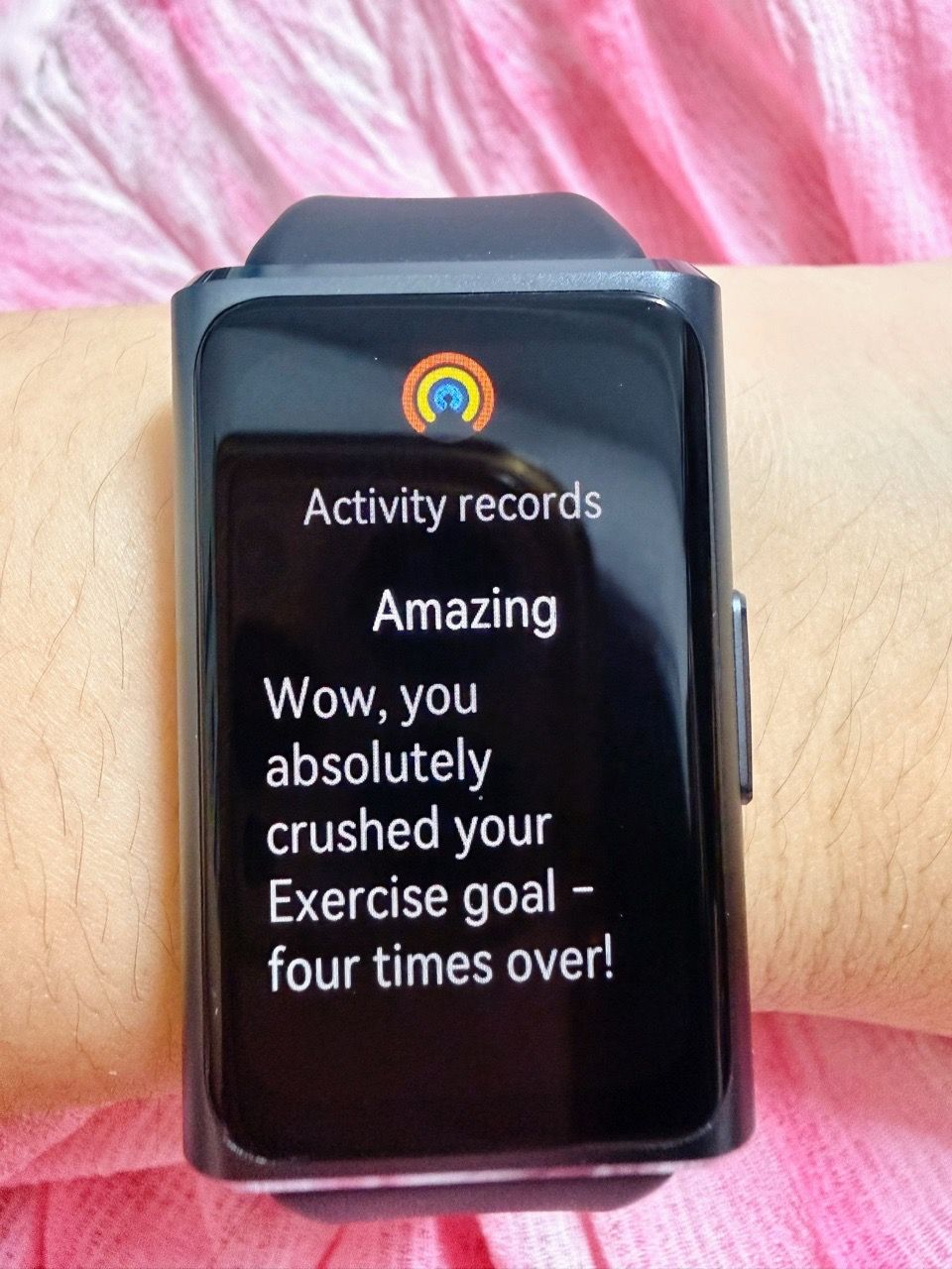 Màn hình AMOLED của HUAWEI Band 11 Pro