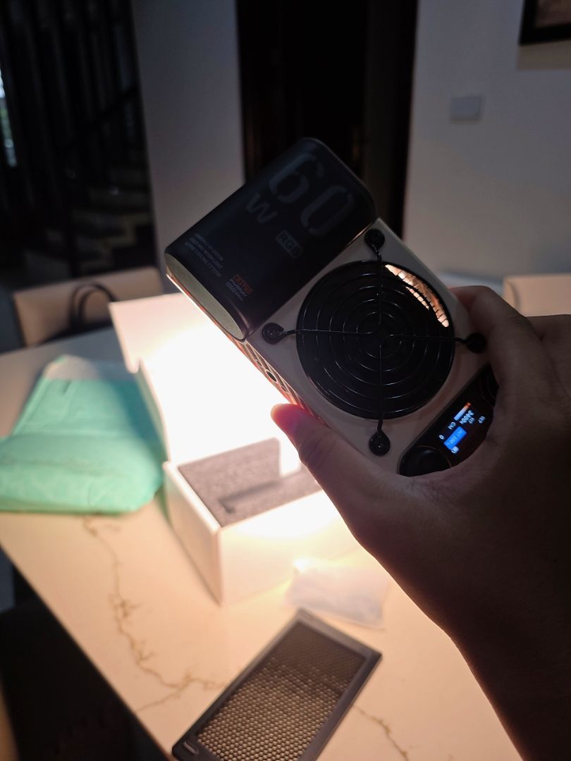 Mặt điều khiển đèn Zhiyun M60 Ultra