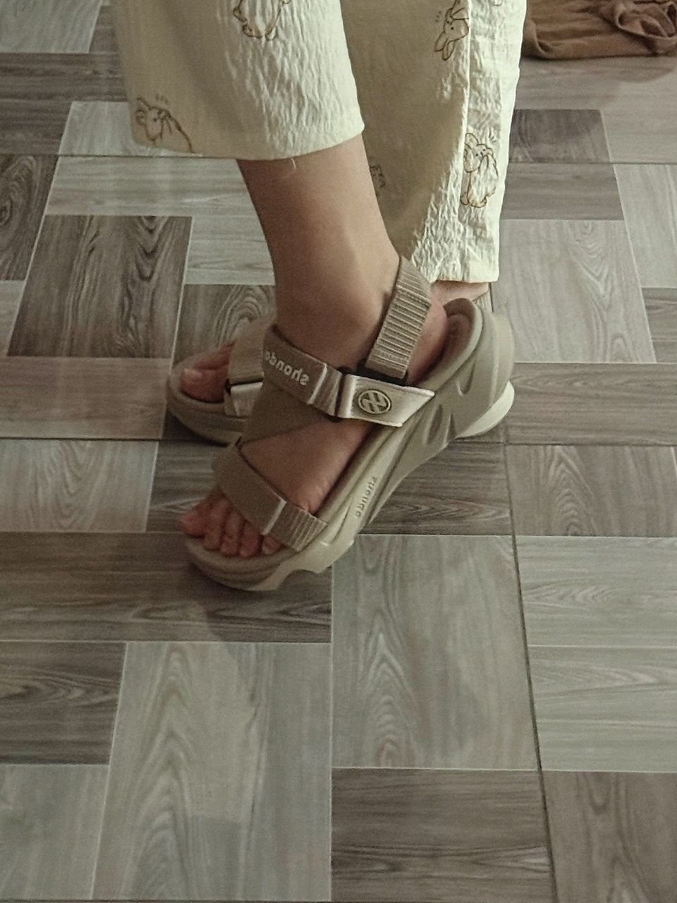 Quai sandal Shondo F8M