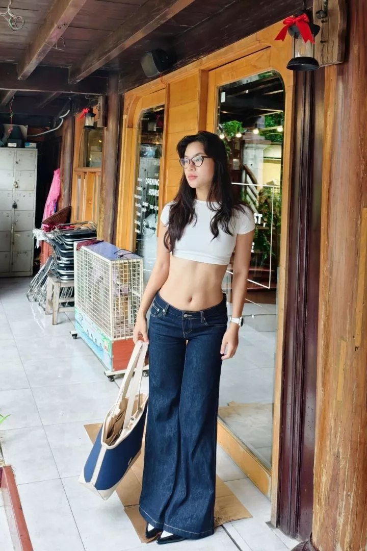 Áo Croptop Form Ôm Cổ Thuyền Augety Studio AMBER Top. Mã giảm giá, Thế giới deal, Deal cực sốc, khuyến mãi,deal khuyến mãi,deal đây rồi, Siêu sale khuyến mãi,Thế giới deal, mã giảm giá, bão sale, khuyến mãi khủng, khuyến mãi hot, săn coupoun, hot deal, lazada, sendo, tiki, shopee, laptop, iphone 13 pro max, samsung, dell, ngân hàng, vay tiền nhanh, năm 2025,sale 6.6, 9.9, 10.10, 11.11 siêu sale cuối năm 12.12,chứng khoán,giáo dục, Pickleball