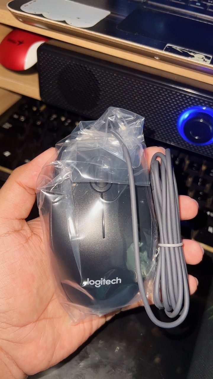 Kết nối USB Logitech M90