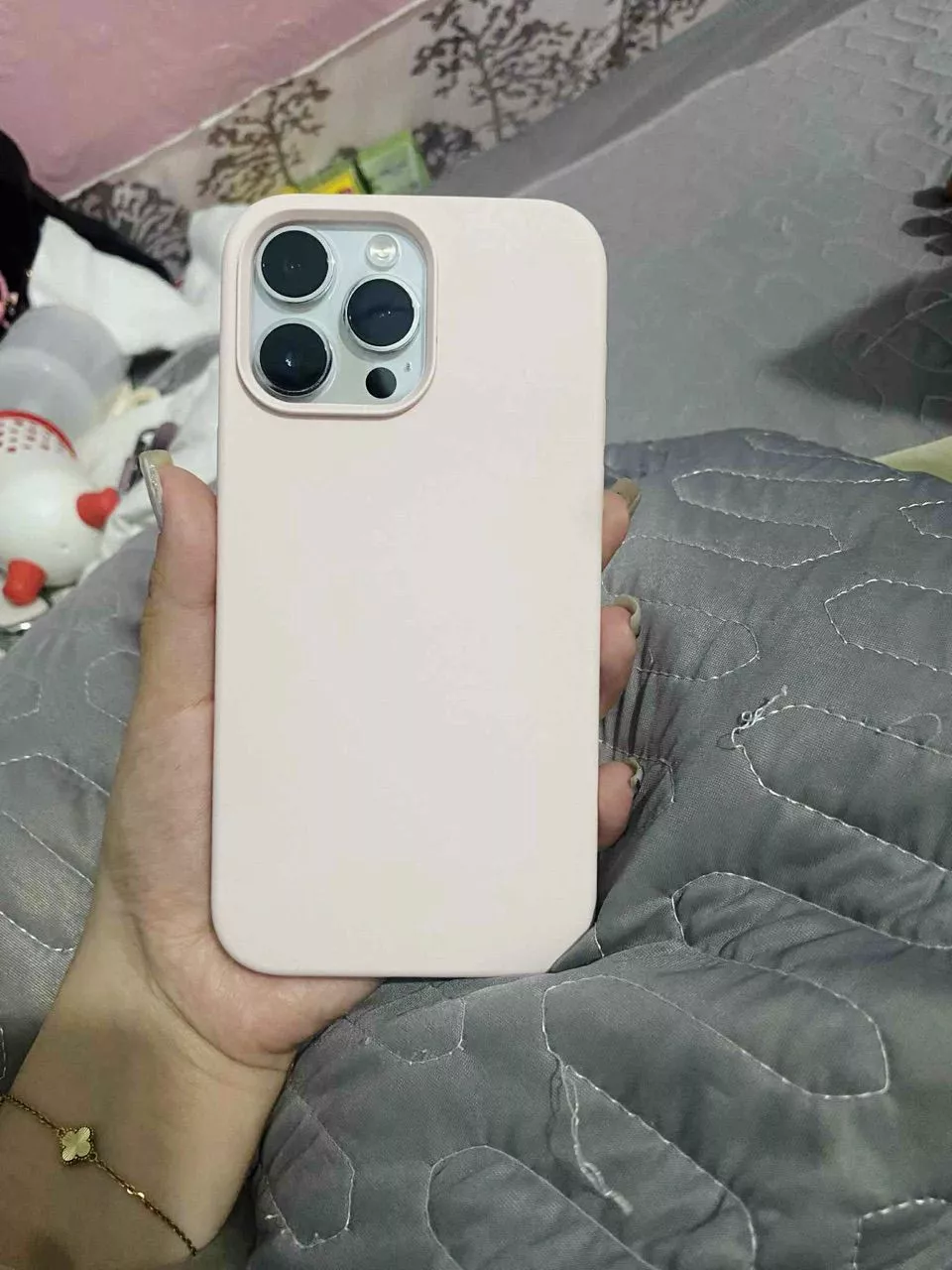 Ốp lưng iPhone thiết kế trẻ trung