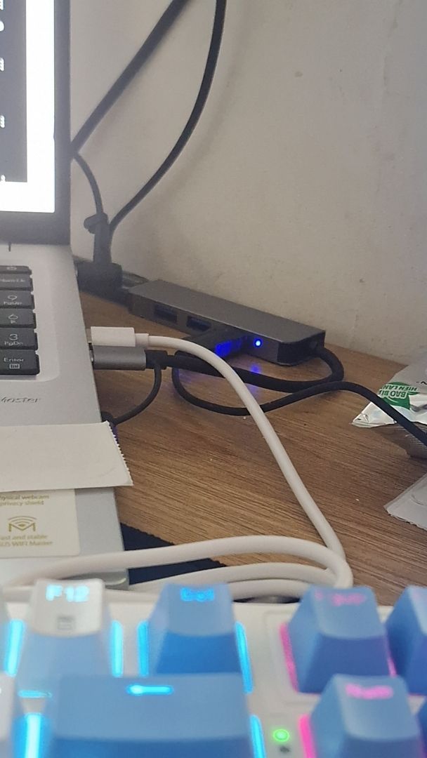 Các cổng kết nối trên hub Type-C