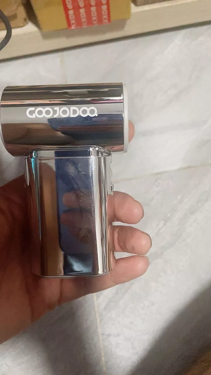 Quạt mini GOOJODOQ GFS017 màn hình LED hiển thị pin
