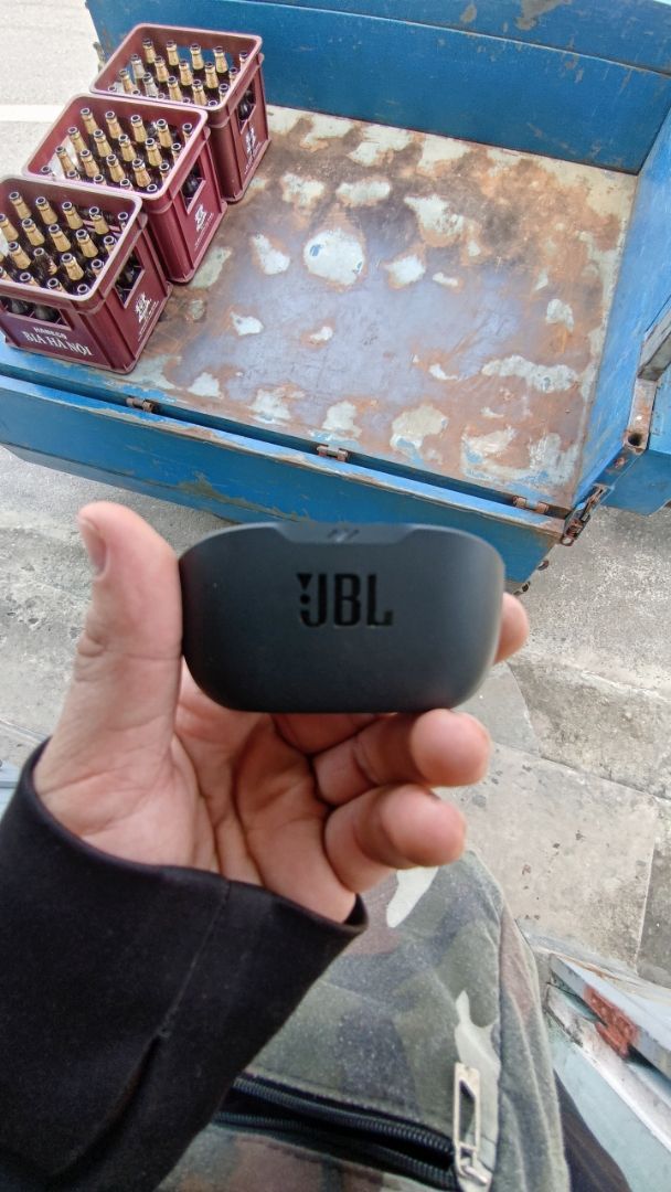 JBL Wave Buds 2