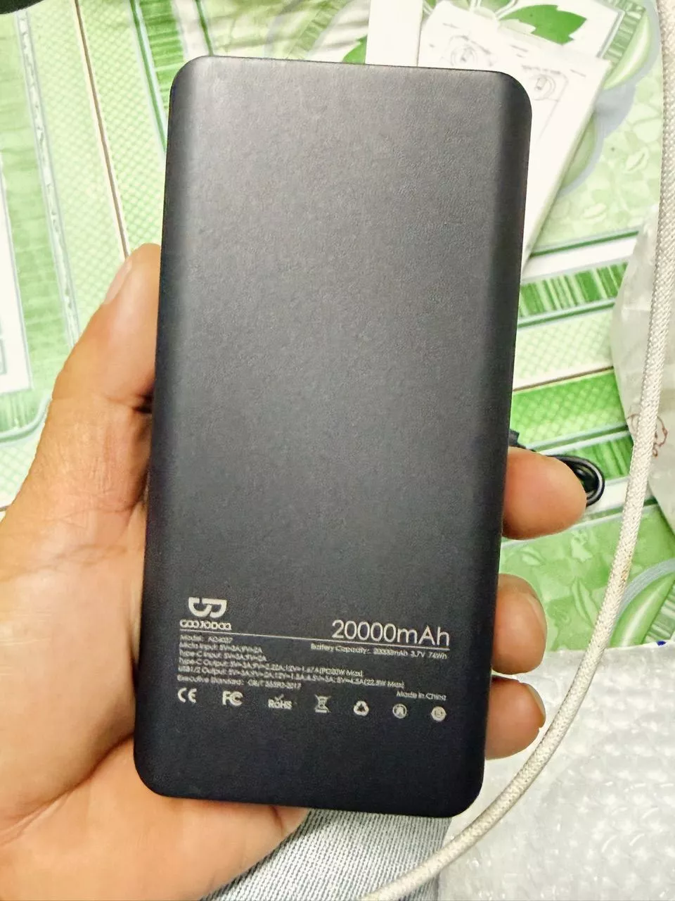 Sạc dự phòng GOOJODOQ 20000mAh - sạc cùng lúc nhiều thiết bị