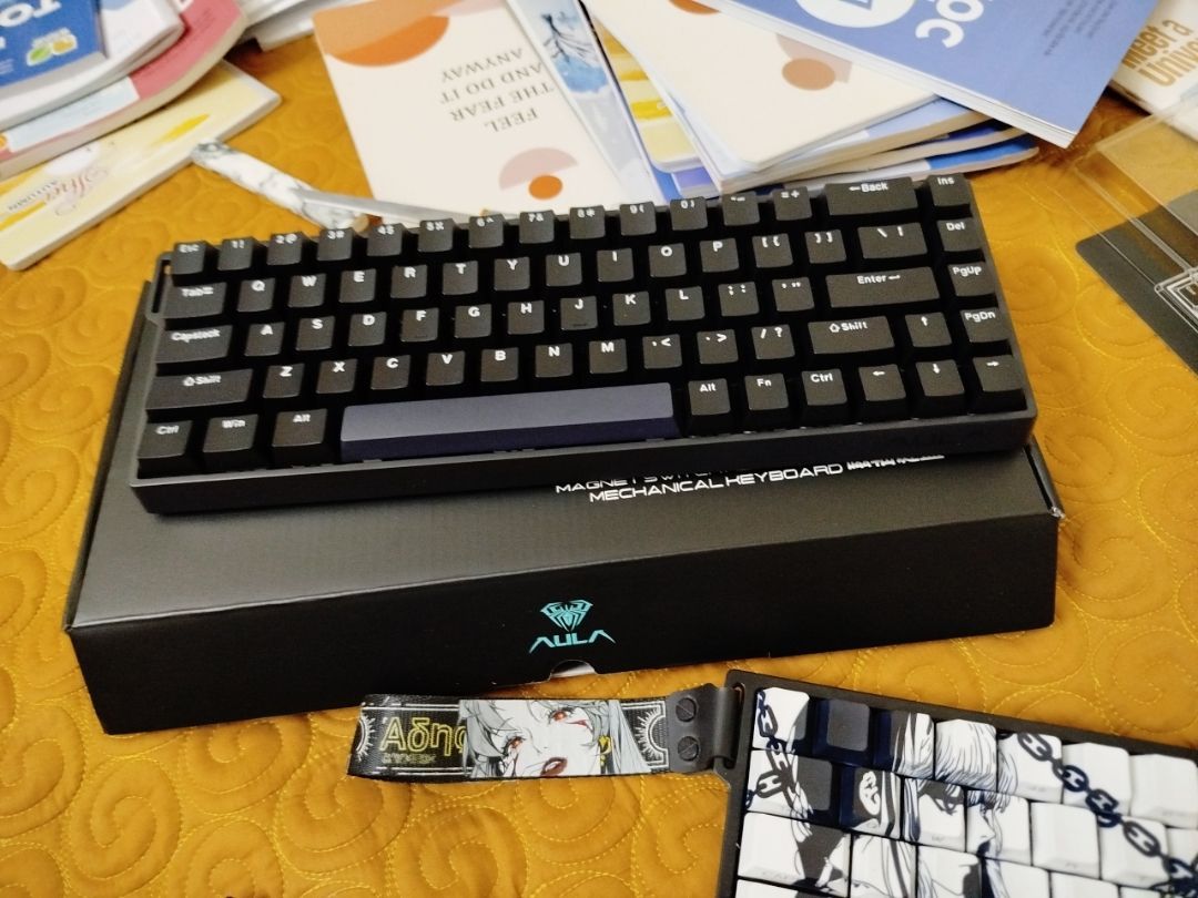 Thiết kế bàn phím MAD68