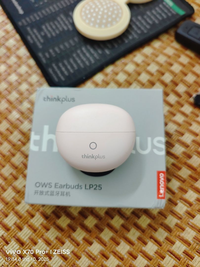 Hộp sạc Lenovo LP25