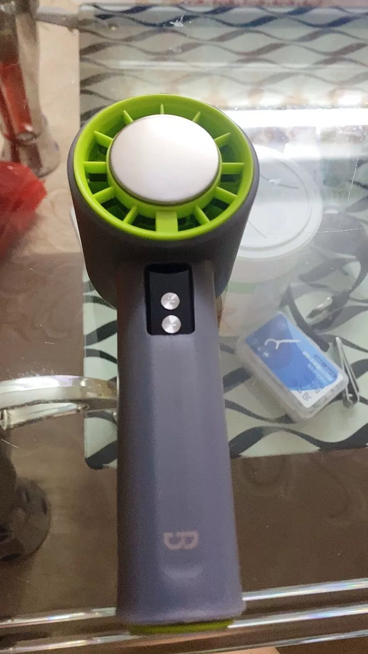 Quạt mini GOOJODOQ cổng sạc Type-C và dây đeo