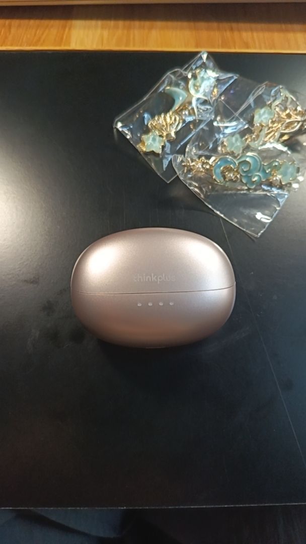 Tai nghe Lenovo LK6 màu đen