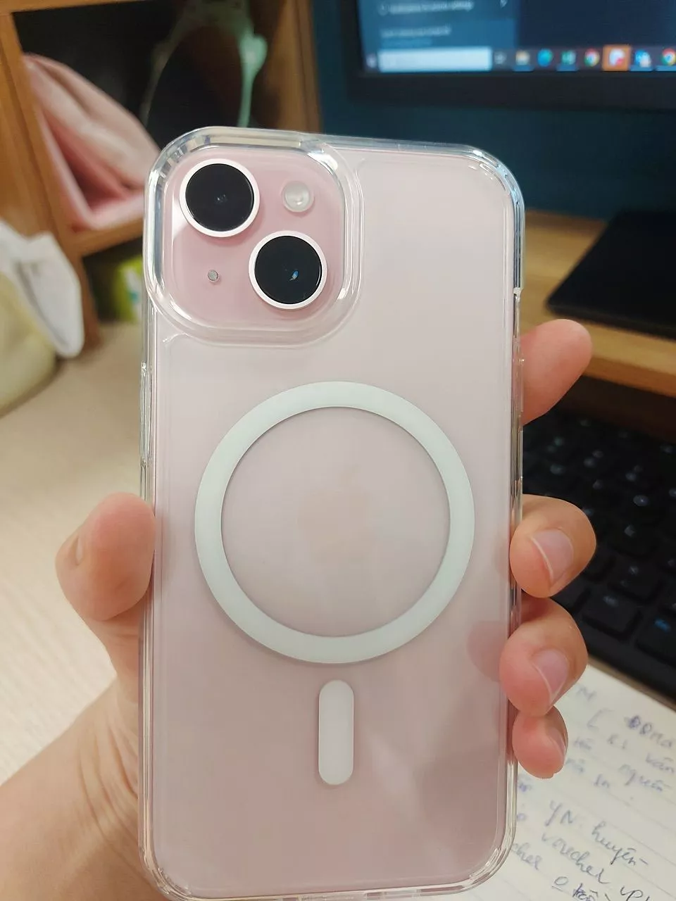 Apple iPhone 15 hình ảnh sản phẩm