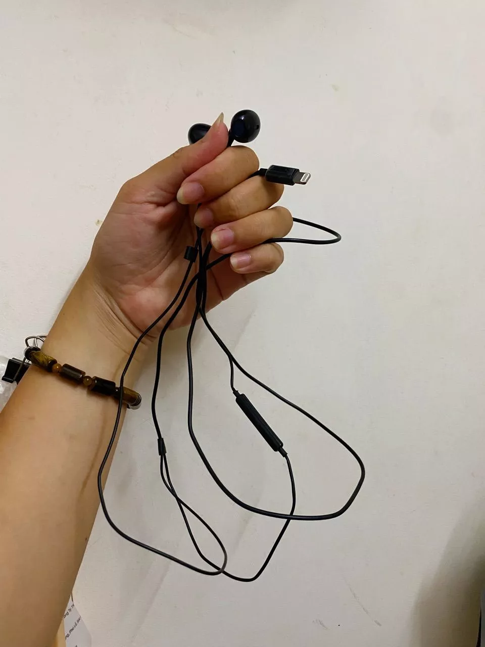 Tai nghe in-ear Hoco M111 Max