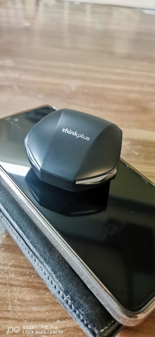Hộp sạc Lenovo XT53