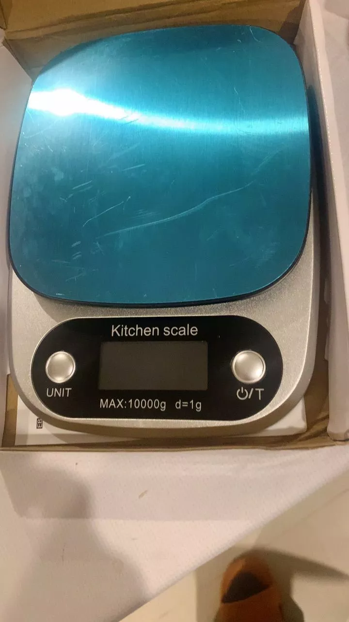 Màn hình LCD đèn nền trên cân điện tử nhà bếp