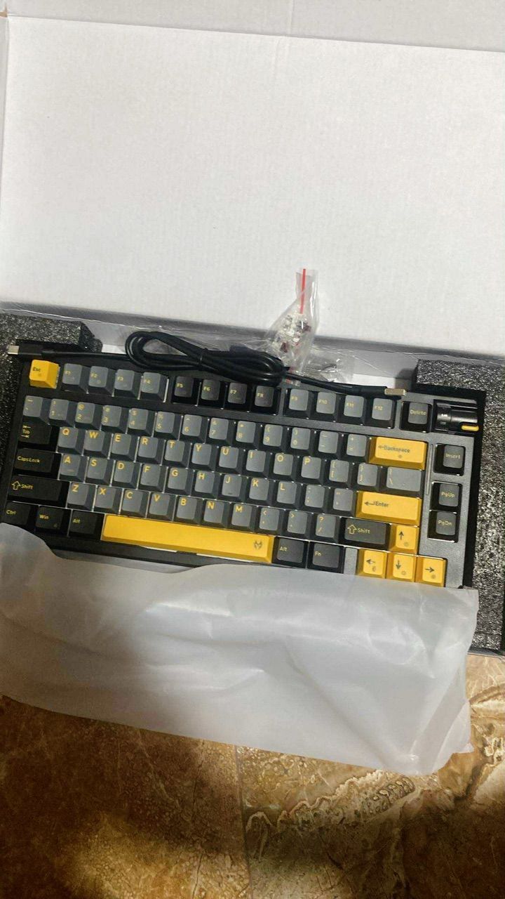 Đèn RGB trên bàn phím ATAS ZA75