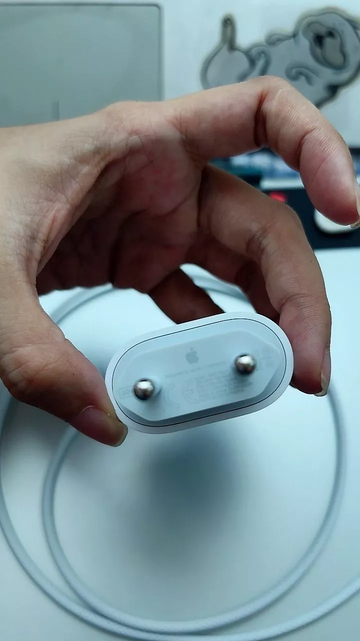 Củ sạc Apple USB-C 20W