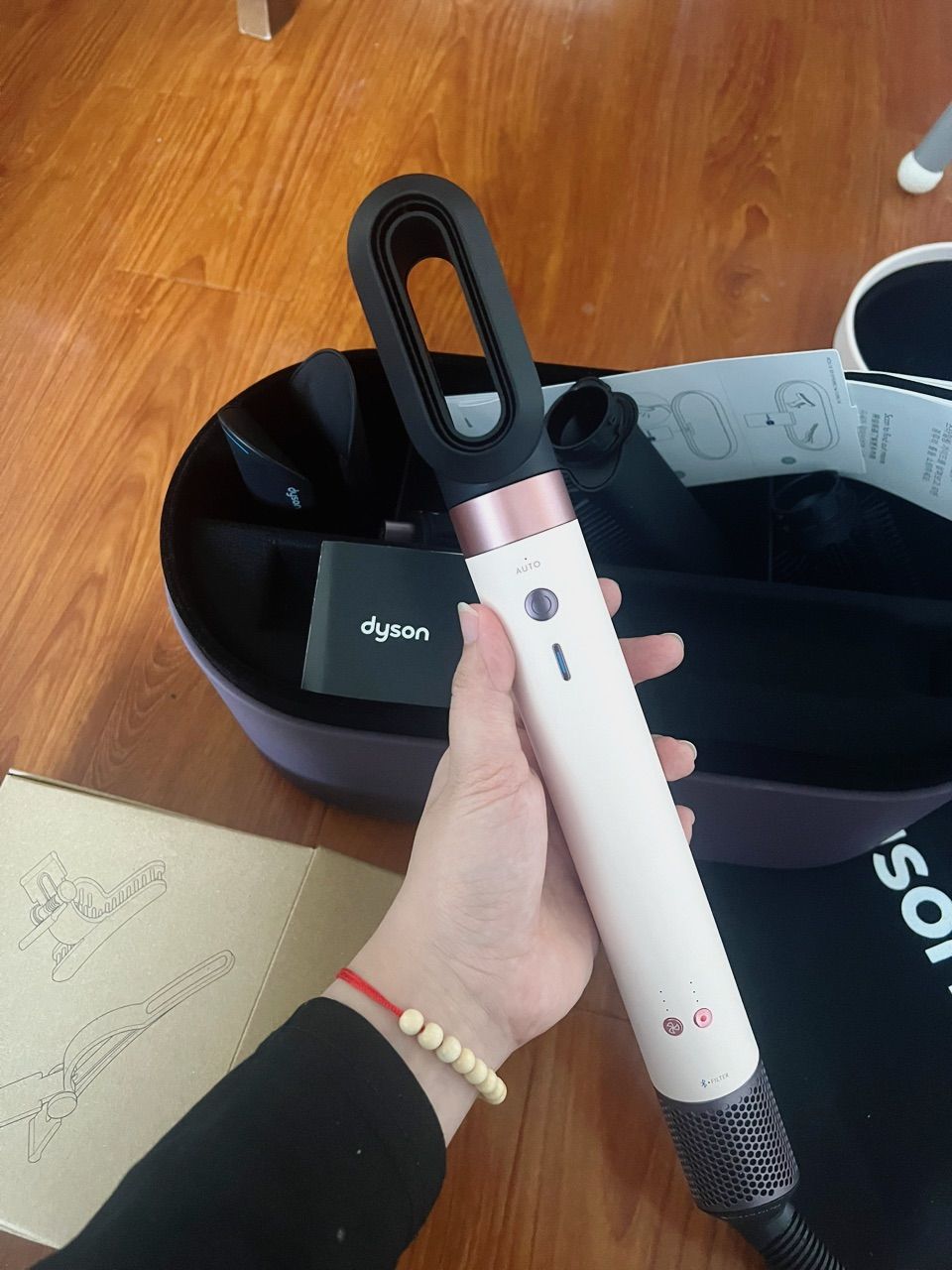 Dyson Airwrap Co-anda 2x HS09 màu sắc sản phẩm