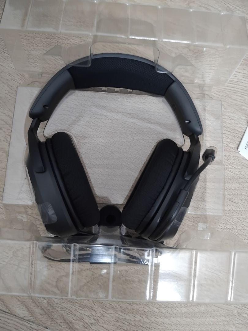 Thiết kế chụp tai HyperX Cloud Stinger Core II