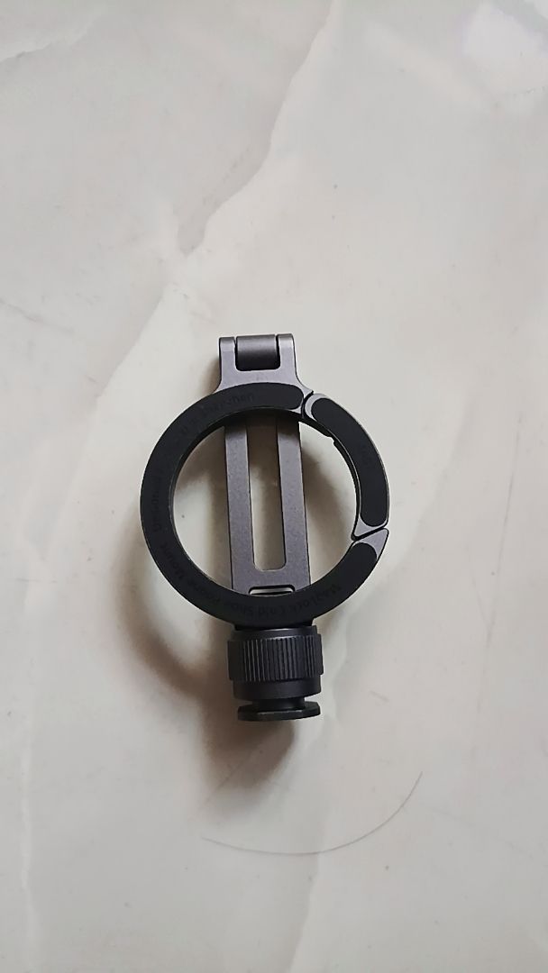Cơ chế nam châm MagSafe của Ulanzi MA07
