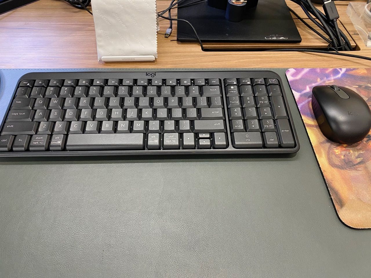Bàn phím Logitech MK251 có bàn phím số