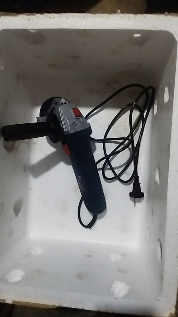 Đá cắt Bosch 100x1.2x16mm