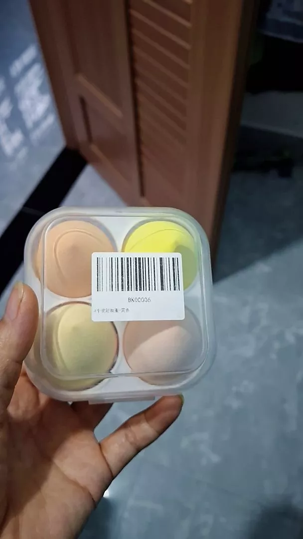 Mút trang điểm dùng ướt tán kem nền
