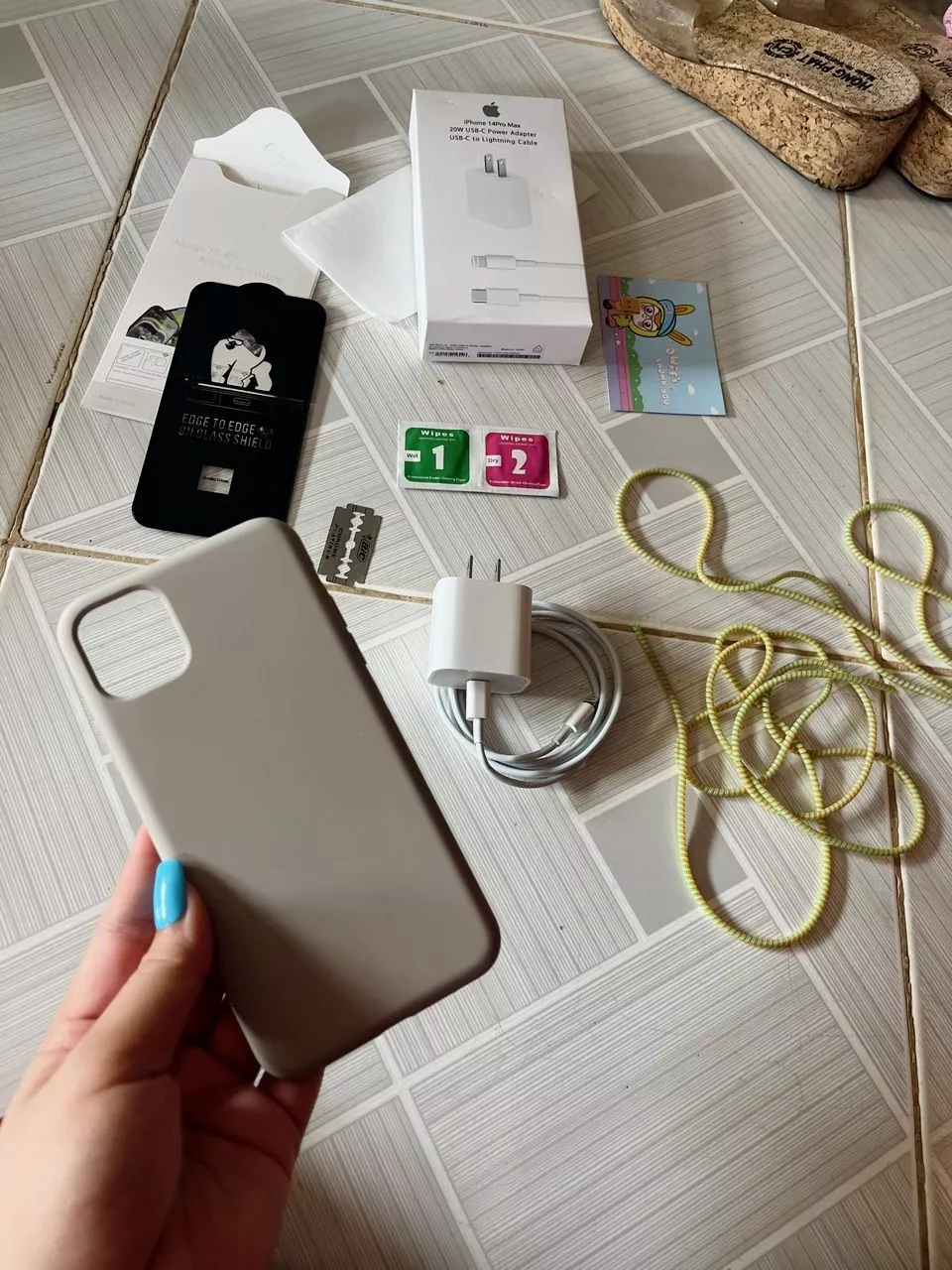 Ốp lưng iPhone bảo vệ camera