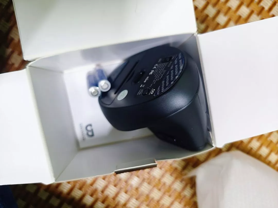 Chuột Goojodoq dùng pin AAA