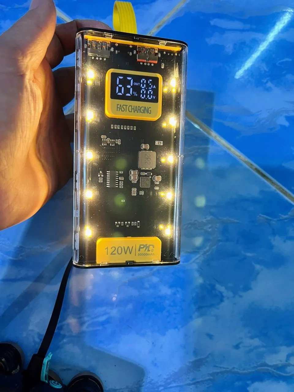 Sạc dự phòng 50.000mAh có đèn LED