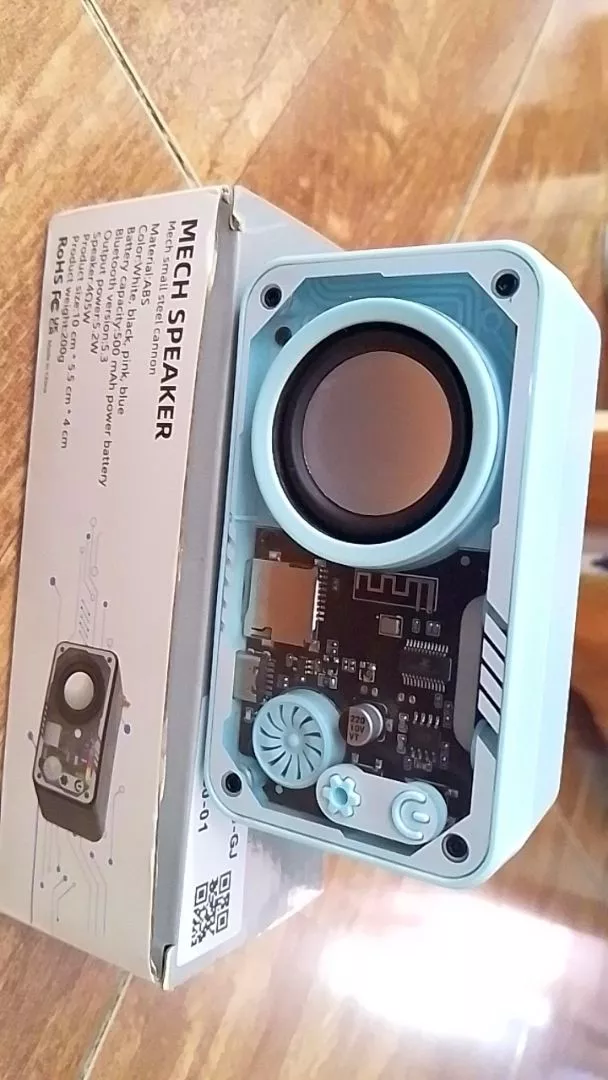 Loa mini GOOJODOQ nhỏ gọn dễ mang theo