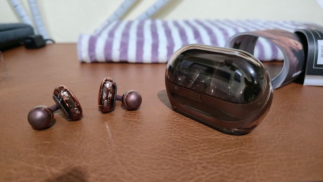 JBL Soundgear Clips