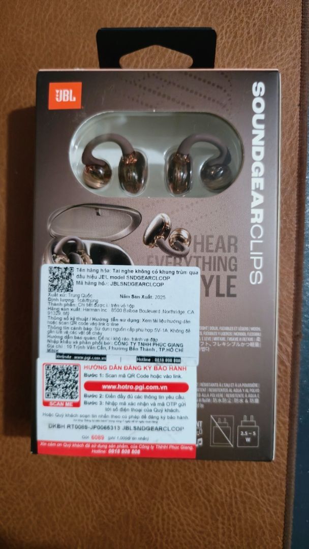 Hộp sạc JBL Soundgear Clips