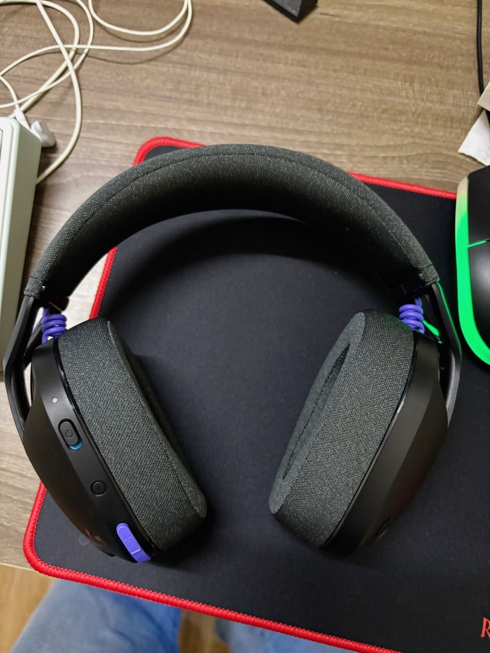 Tai nghe gaming Logitech