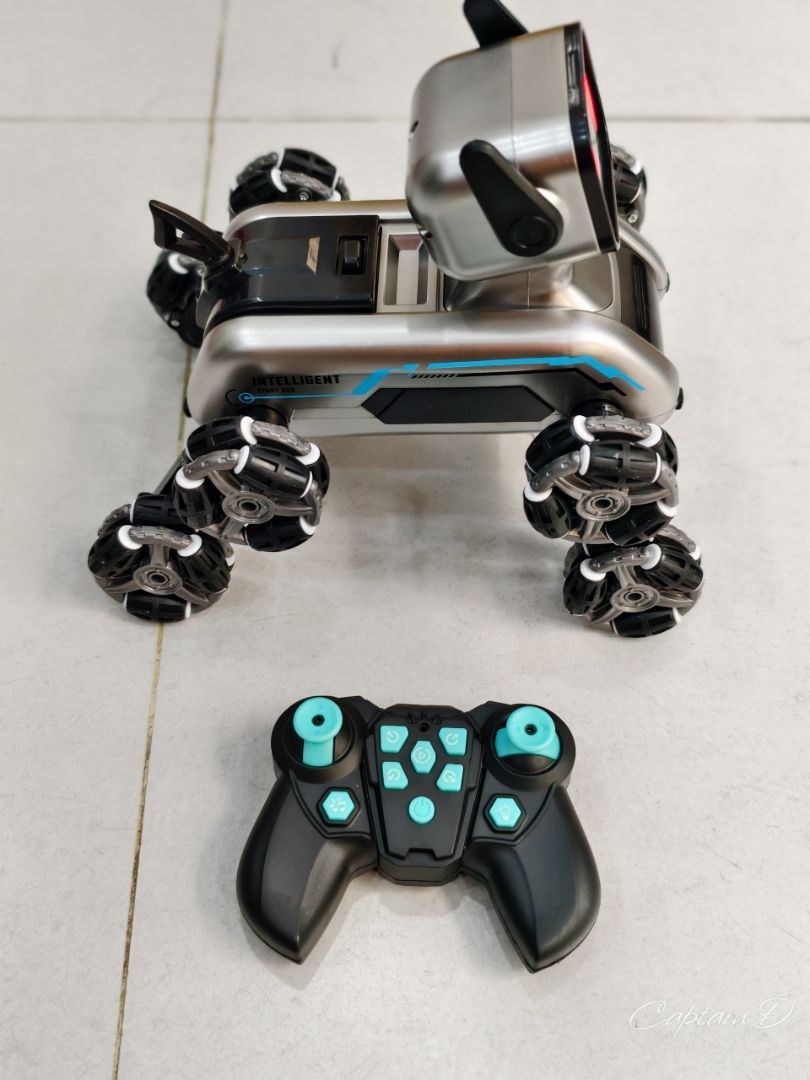 Robot chó điều khiển từ xa