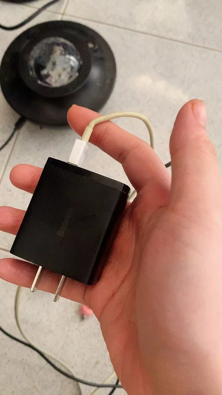 Cổng sạc Type-C và USB-A