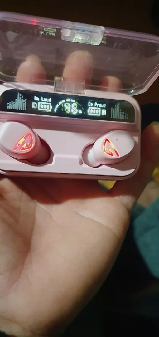 Tai nghe cảm ứng Air31 KY8 với dock sạc hiển thị pin