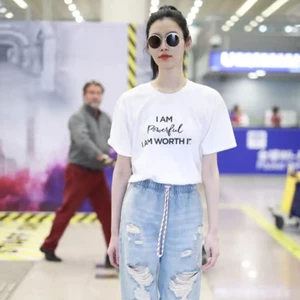 Áo Thun Nữ HappyFamily - Áo Phông Nữ Tay Lỡ I Am Powerful I Am Worth It Chất Cotton 100 Cao Cấp 2 Màu Trắng Đen