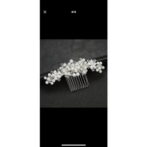 các set cài tóc cô dâu( bán cả bộ như ảnh)